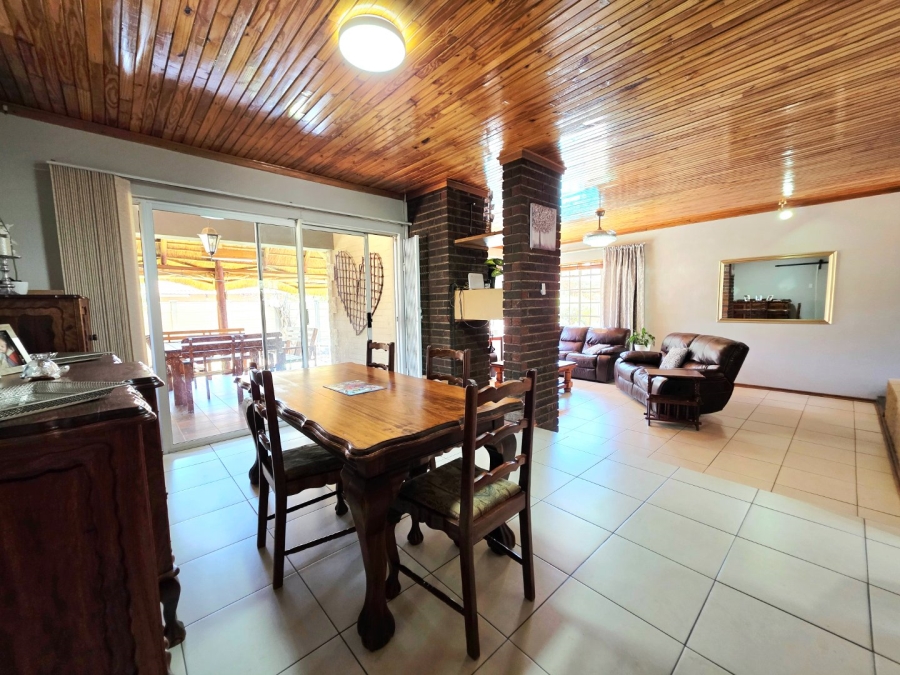 4 Bedroom Property for Sale in Fichardt Park Free State